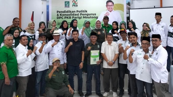 
 DPC PKB Parigi Moutong Deklarasi Menangkan Pasangan Erwin Burase-Abdul Sahid di Pilkada 2024, pada Minggu 14 Juli 2024. Foto: Tim