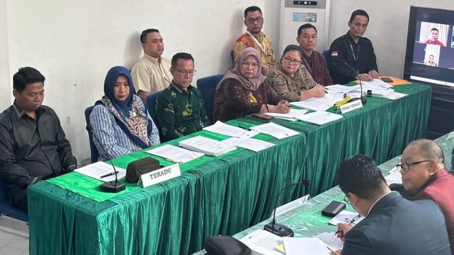 
 Ketua dan Anggota KPU Poso Disidang Etik, Selasa 29 Oktober 2024. Foto: Istimewa