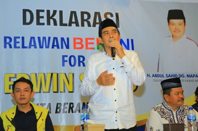 
 Erwin Burase: Dukungan Relawan BERANI Jadi Amunisi PSU Pilkada Parimo. Foto: Harry Mukti